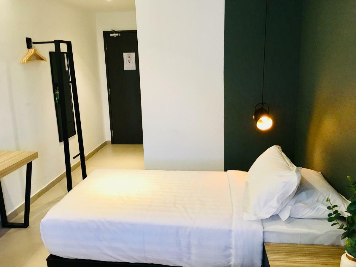 Enclave Business Hotel Putrajaya Bagian luar foto